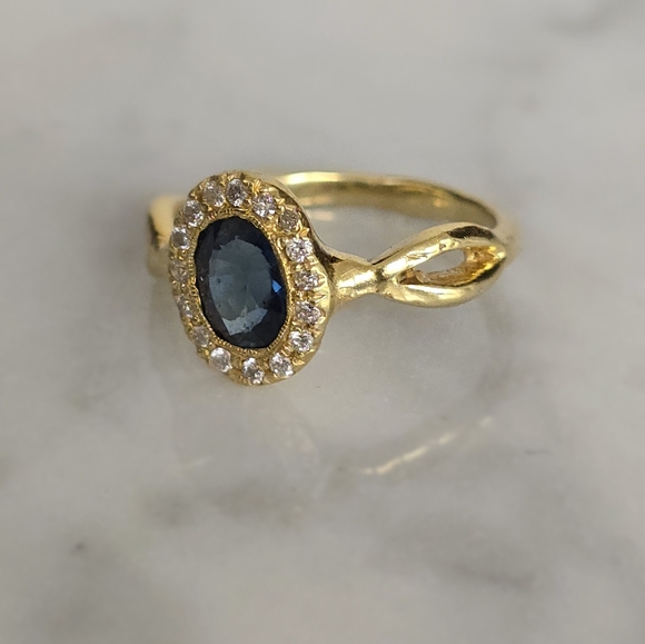 COMMUNION BY JOY 18K Yellow Gold Sapphire with Diamond Halo Ring Size 5 - Picture 5 of 8